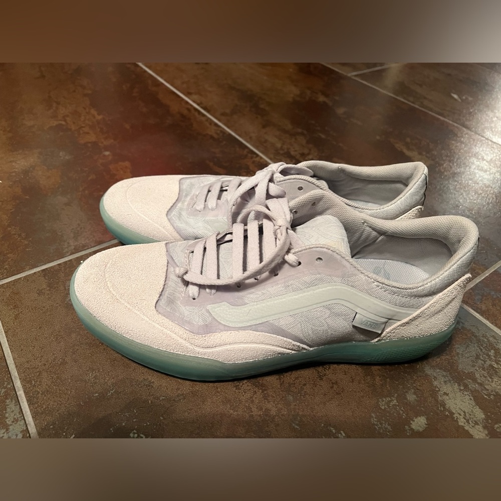 Brand New - Never worn - glass bottom vans - men size 6 or women 7.5